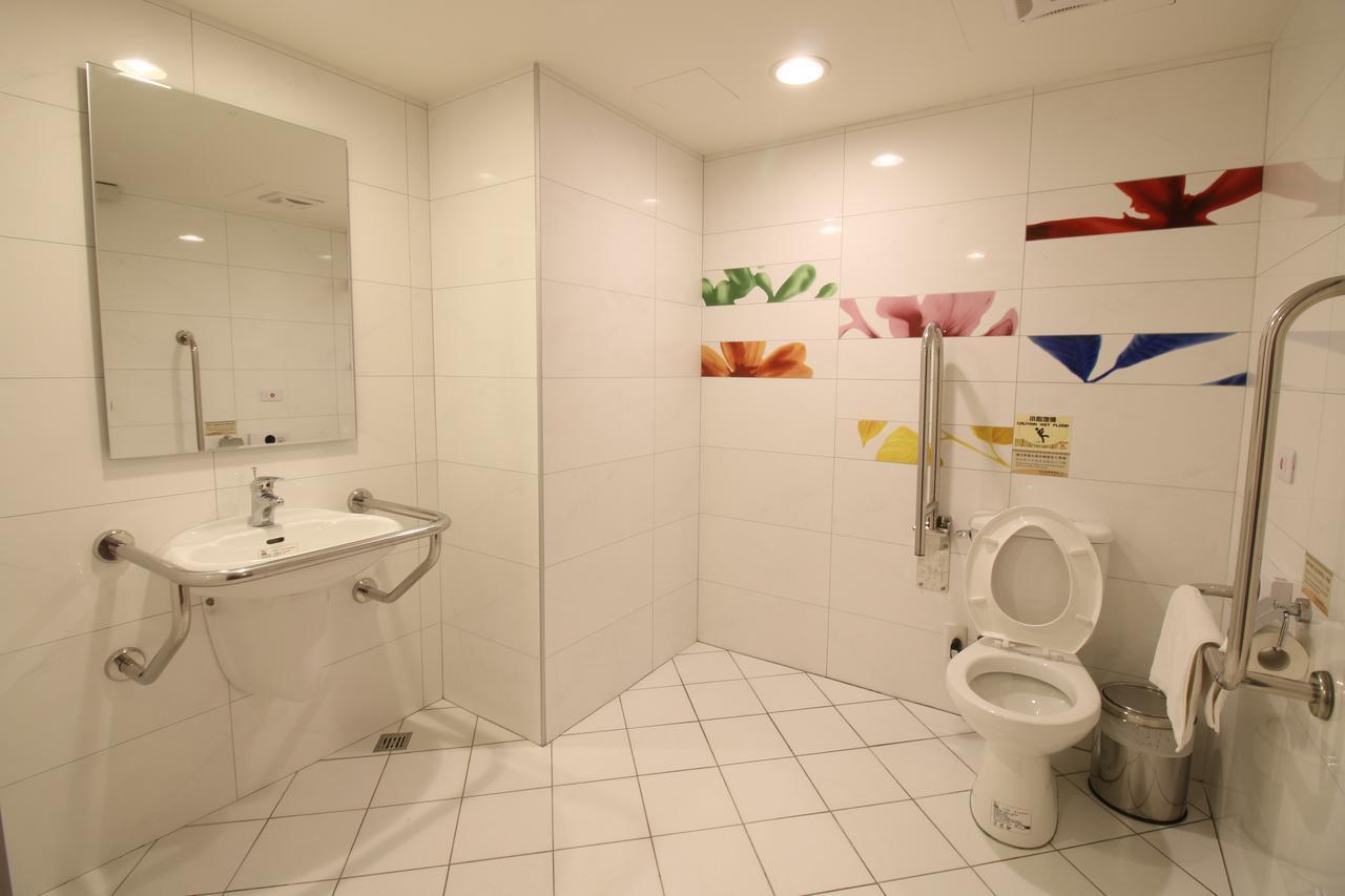 Bamboo Hotel Гаосюн Экстерьер фото
